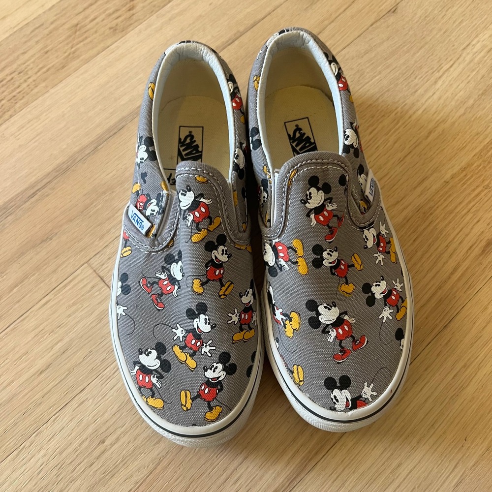 Vans x Disney Mickey Mouse Slip On Skate Sneakers Grey Canvas US Kids Size 1.0